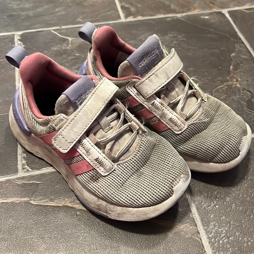 Adidas girls cloudfoam, size 11K
